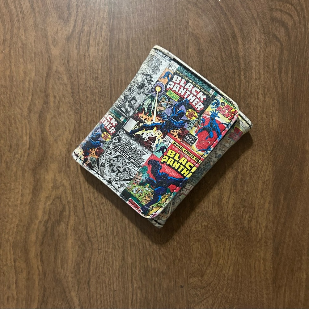 Marvel Black Panther wallet NWT